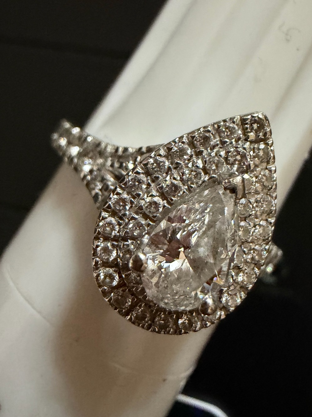 18k gold Canadian diamond pear shape engagement ring